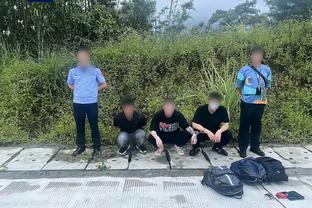 贝弗利谈雄鹿和76人区别：这里每个人都想赢 不在乎数据&谁拿球